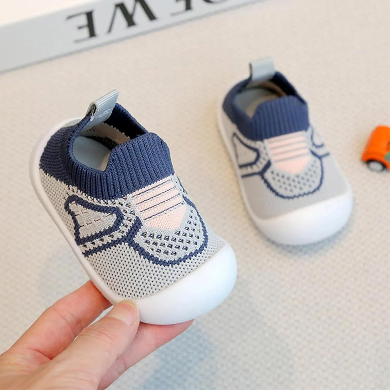 WILLFUN Toddler Boy Girl Mesh Sneakers Baby Knitted Walking Shoes Infant Soft Sole Trainers 1-3 Year-Old Little Kid Breathable Outdoor Shoes